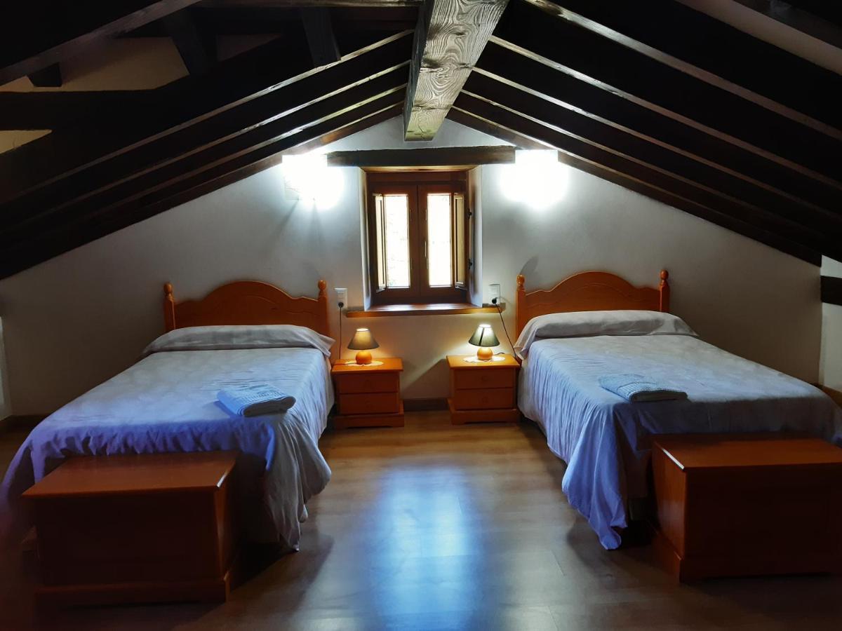 Casa Santa Leocadia Villa Tama Bagian luar foto